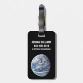 アポロ11号の乗組員によって撮影された惑星の地球。 ラゲッジタグ (裏面縦)