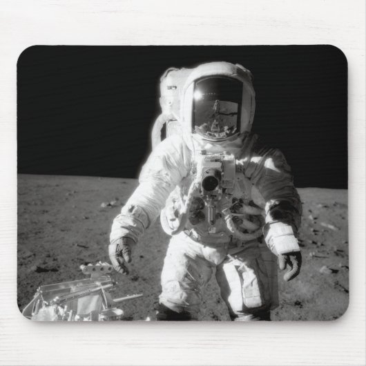 アポロ12ムーンウォーク マウスパッド (正面)