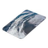 アポロ12探査機から地球。 マグネット (左側)