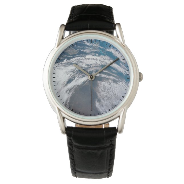 アポロ12探査機から地球。 腕時計 (正面)