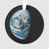 アポロ13号の探査機から取り出された地球。 オーナメント (正面)