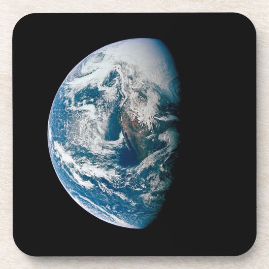 アポロ13号の探査機から取り出された地球。 コースター (正面)