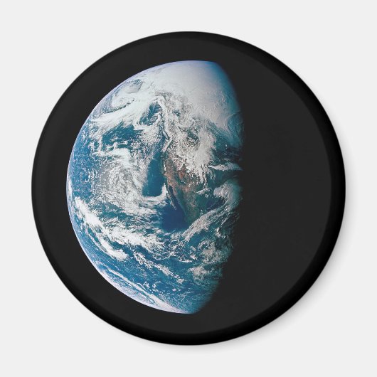 アポロ13号の探査機から取り出された地球。 マグネット (正面)