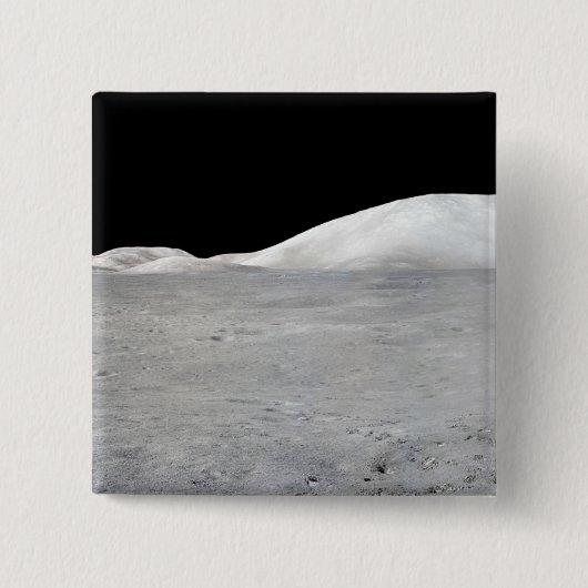 アポロ17パノラマ 缶バッジ (正面)