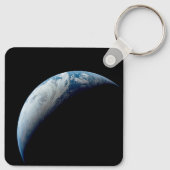 アポロ4ミッションから取り出された三日月地球。 キーホルダー (裏面)