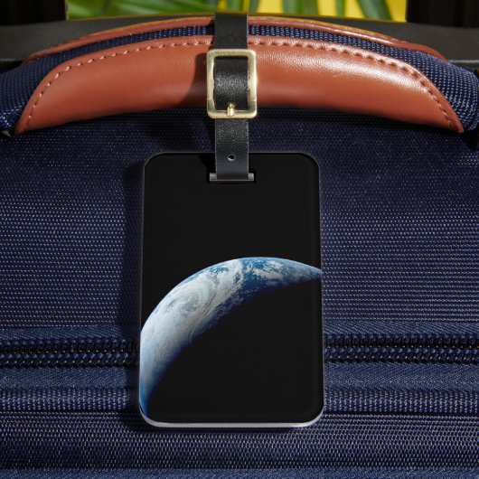 アポロ4ミッションから取り出された三日月地球。 ラゲッジタグ (正面インサイチュ2)