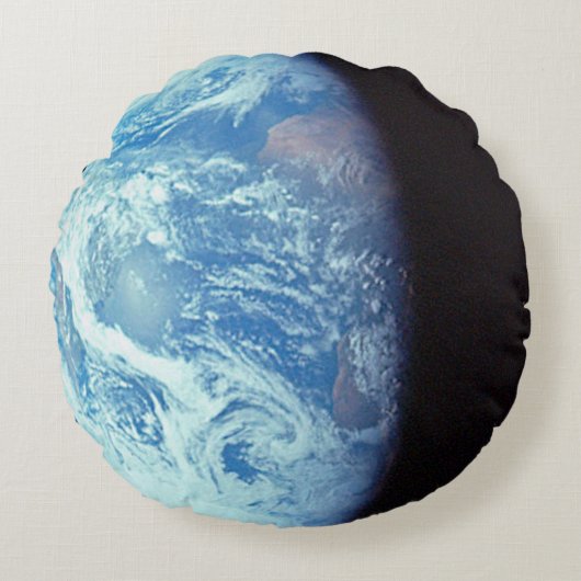 アポロ8記念する枕 ラウンドクッション (正面)