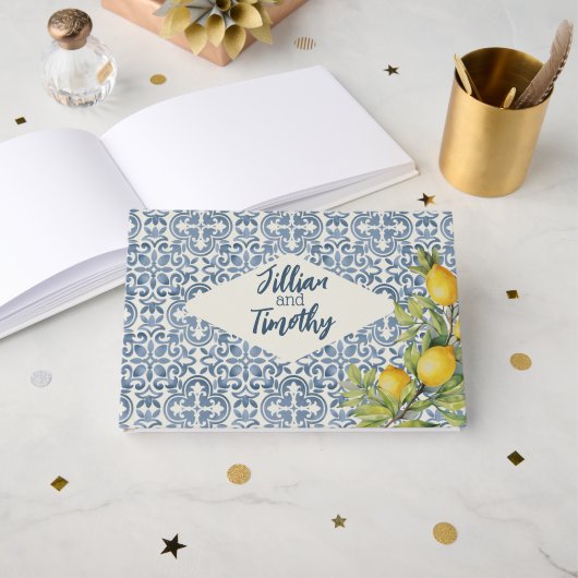 アマイタリアンルフィをテーマ結婚にした ゲストブック (正面見開き)