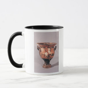 アマゾンおよびグリフィンを描写する赤姿のkrater マグカップ