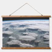 アマゾン上空の嵐のような空 吊り下げ型タペストリー (正面)