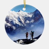アマダブラムピークエベレストマウンテンのパノラマビュー セラミックオーナメント (正面)