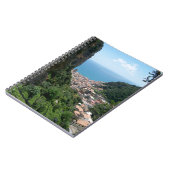 アマルフィのノートの上のハイキング ノートブック (左側)