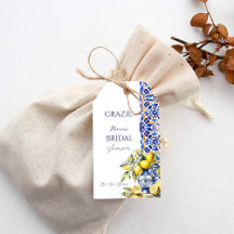 アマルフィイタリアンーの青いタイル感謝していは好きなレモン