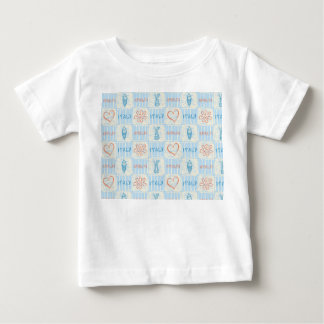 アマルフィスタイルの青とテラコッタのシームレスパターン ベビーTシャツ