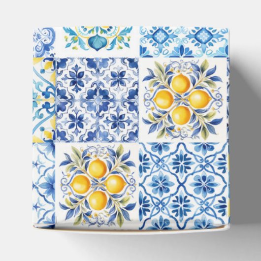 アマルフィ海岸イタリアンの誕生日パーティーデザートの好意 フェイバーボックス (上部)