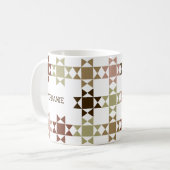 アミッシュキルトニュートラルパーソナライズされたカラー コーヒーマグカップ (正面左)