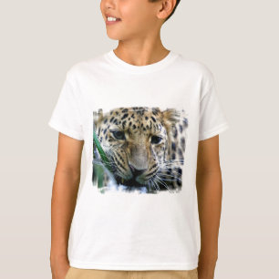 アムールのヒョウの青年Tシャツ Tシャツ