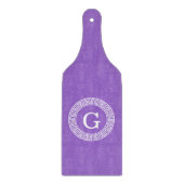 アメジストWhtギリシャ語鍵Rndフレームイニシャルモノグラム カッティングボード (正面)