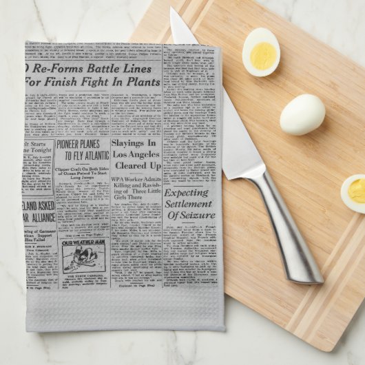 アメリアエアハートヴィンテージ新聞記事 キッチンタオル (四つ折り)