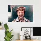 アメリア・アーハートと彼女のロッキード・エレクトラが着色 ポスター (ホームオフィス)