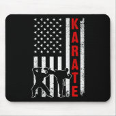 アメリカおもしろい国旗の空手アート女子男性へカラト マウスパッド (正面)