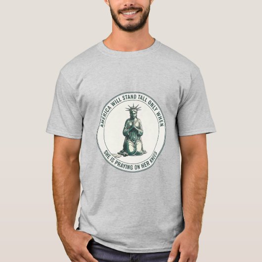 アメリカが誇り高く立つ リバティTシャツ Tシャツ (正面)