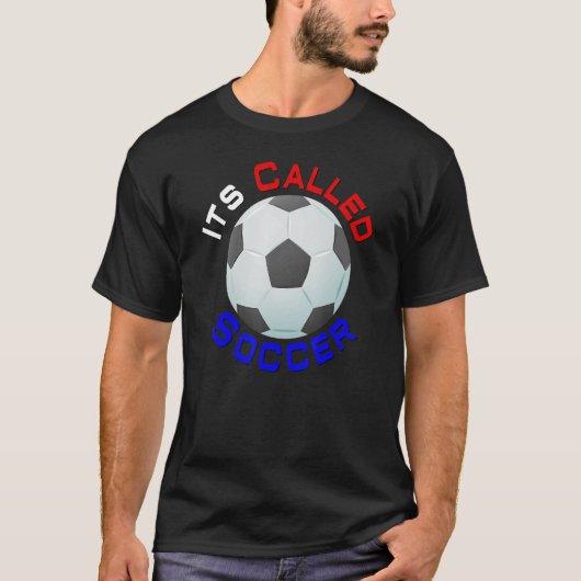 アメリカでサッカーと呼ばれるサッカー Tシャツ (正面)