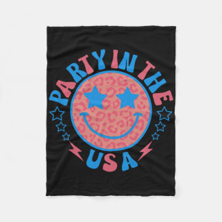 アメリカでパーティー 7月4日 アメリカっぽい笑顔 キッズTシャツ フリースブランケット