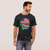 アメリカと南アフリカ国旗のYes私もその両方だ Tシャツ (正面フル)