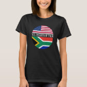 アメリカと南アフリカ国旗のYes私もその両方だ Tシャツ (正面)
