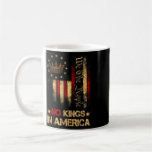 アメリカに王はいない我々は人民の政治のシャツ コーヒーマグカップ (左)
