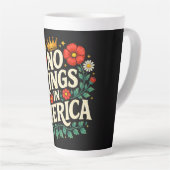 アメリカに王はいない カフェラテマグ (右アングル)