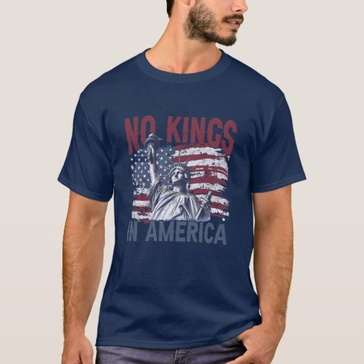 アメリカに王はいない Tシャツ (正面)