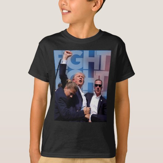 アメリカのためにトランプの戦いで4 Tシャツ (正面)