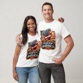 アメリカのために闘うことをやめるな - 拳を掲げる愛国心 Tシャツ (ユニセックス)