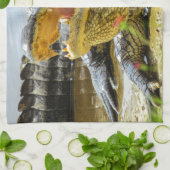 アメリカのわにクローズアップ。 さしせまった キッチンタオル (折り畳み)