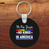 アメリカのアンチ切り株で我々は王ではないおもしろい キーホルダー (正面)