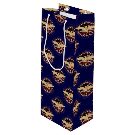 アメリカのイーグルと国旗、ブルーブルーワイン抱き枕 ワインギフトバッグ (正面アングル)
