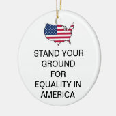 アメリカのオーナメントの平等のためのあなたの地面を立てて下さい セラミックオーナメント (左)