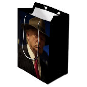 アメリカのゴッドファーザー・ドン・J・トランプ ミディアムペーパーバッグ (正面アングル)