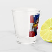 アメリカのハゲ・イーグル・ウルフ国旗 ショットグラス (左)