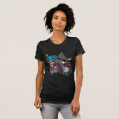 アメリカのバイクもしくは自転車に乗る人のワシ Tシャツ (正面フル)