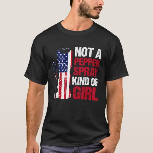 アメリカのパトリにはコショウのスプレーのような女の子ではない Tシャツ (正面)