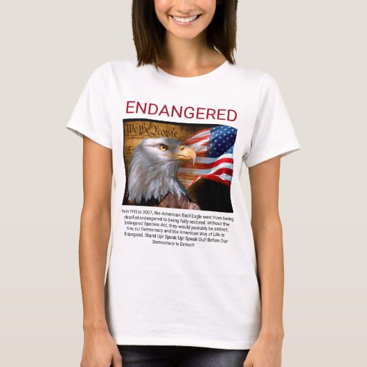アメリカのワシの絶滅危ぐ種の行為の動物権 Tシャツ (正面)