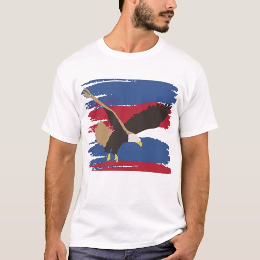 アメリカのワシの鳥 米国 愛国的なアメリカ国旗 Tシャツ (正面)