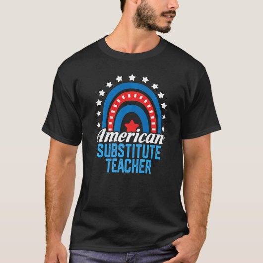 アメリカの代理教師 虹 アメリカ国旗 7月4日 Tシャツ (正面)