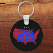 アメリカの勇者の故郷。愛国的なボタンキーチェーン キーホルダー (正面)