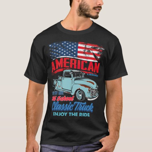 アメリカの古いトラックのゲイプライド人 Tシャツ (正面)