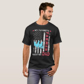 アメリカの国旗が好きな農夫が俺をダディ・チキンと呼ぶ Tシャツ (正面フル)