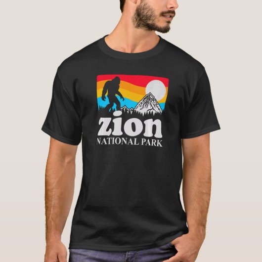 アメリカの国立公園を訪れるのが大好き Zion National Park Tシャツ (正面)